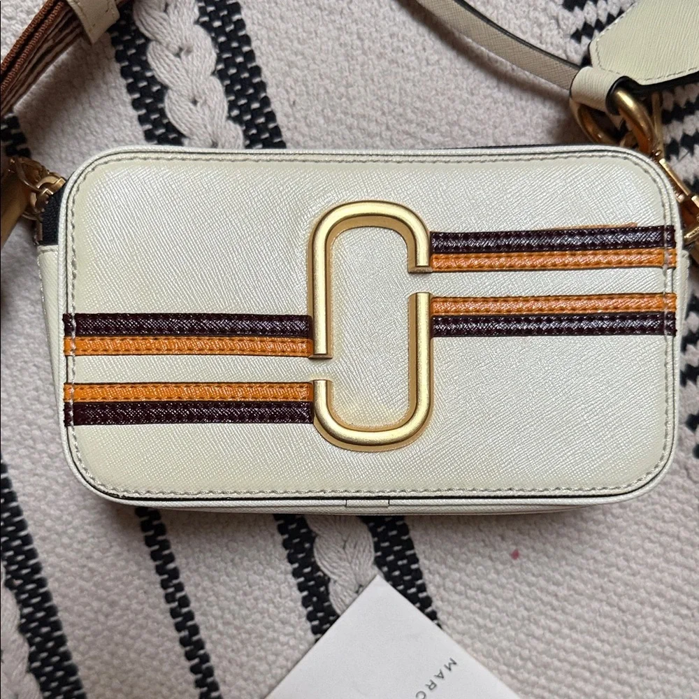 Marc Jacobs Cream and Orange Crossbody Bag - Picture 2 of 5